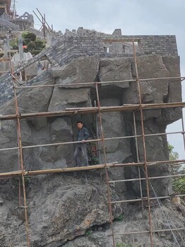 沈陽假山假樹,沈陽假山制作公司,水泥塑石假山