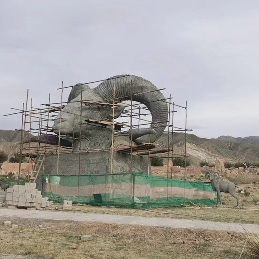 万盛水泥雕塑,万盛假山市场在哪里,塑石假山