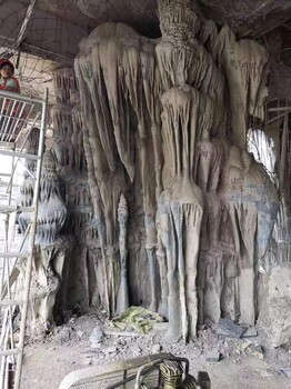 銅梁塑石假山,造景假山假山石批發(fā)市場,銅梁水泥假山