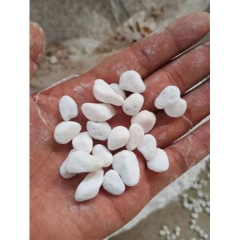 上饶兴国县庭院白石子铺路白色水磨石子洗米石白卵石金刚砂用途