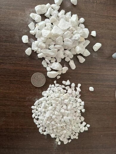 洛陽(yáng)嵩縣人造石板材純白色石英砂用途
