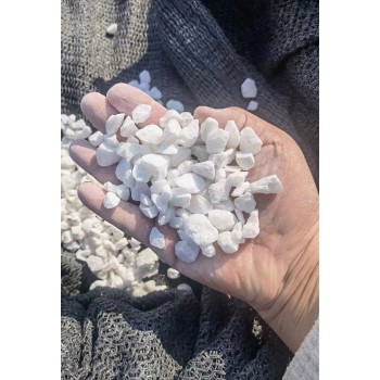 齐齐哈尔泰来县普通白色石英砂过滤材料一吨价格