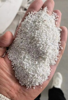太原尖草坪區(qū)純白色石英砂白沙子用途