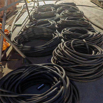 南京下關(guān)區發(fā)電機出租900KW發(fā)電機租賃噪音小配送到場(chǎng)