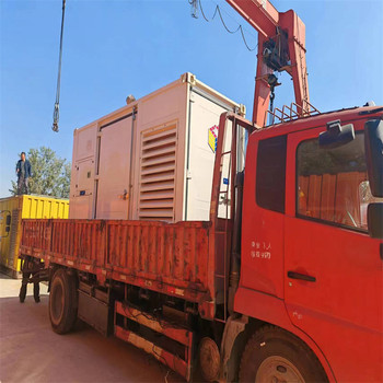 張家口橋西區(qū)移動(dòng)發(fā)電車出租800KW發(fā)電機(jī)租賃全自動(dòng)大功率