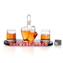 民間手工高硼硅個(gè)性中指泡酒瓶