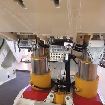 ZY2000/6.5/13型掩護式液壓支架綜采工作面礦用設(shè)備