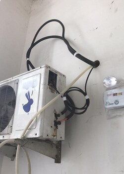 新牌坊附近上門維修空調(diào)加氟/新牌坊空調(diào)維修店技術(shù)全面服務(wù)靠譜