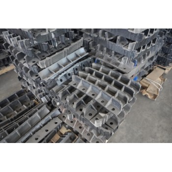 興曄40T刮板機(jī)壓鏈塊礦用輸送機(jī)鍛打連接塊現(xiàn)貨充足型號(hào)全