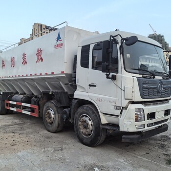 二手東風天錦三軸散裝飼料車轉(zhuǎn)讓