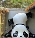 玻璃鋼彩繪卡通人物雕塑商鋪網紅打卡引流IP公仔定制商業(yè)美陳
