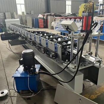 生產(chǎn)壓瓦機(jī)、冷彎成型機(jī)、光伏水槽成型機(jī)