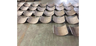 石家庄熔覆堆焊耐磨钢板-16+15堆焊耐磨钢板厂家定制图片0