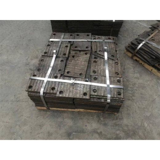 十堰堆焊耐磨钢板-10+6堆焊耐磨钢板定制加工