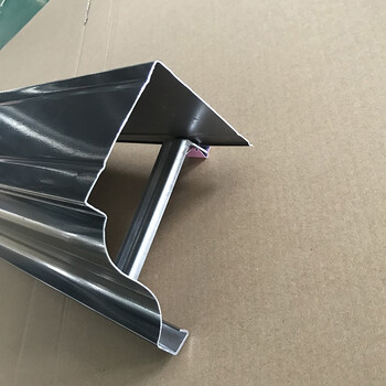 屋檐水槽金屬落水管美式供貨商