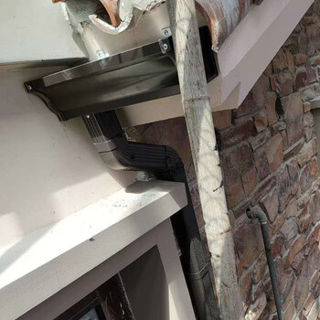 海南省成品雨水槽的用途