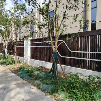 西安鋅鋼圍墻護(hù)欄市政道路護(hù)欄人行道中心隔離欄廠家定制