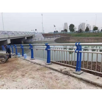 河道景觀隔離防撞欄價格公道歡迎咨詢訂購