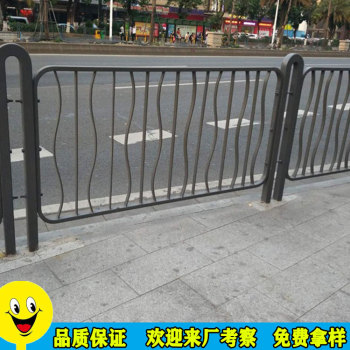 锌钢市政护栏城市交通热镀锌防护栏杆公路机非隔离防撞栏