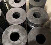 江苏徐州振动筛用复合弹簧矿山机械橡胶配件耐磨