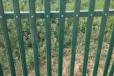 园区围墙用铁管栅栏财润丝网供应价格便宜的铁围栏焊接牢固