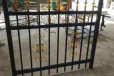 园区三横杆锌钢护栏财润丝网供应防坠围栏按需定制