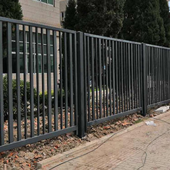 院墙墙头用安全围栏财润丝网供应蓝白色锌钢栅栏防腐防锈
