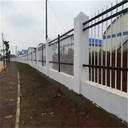 財(cái)潤絲網(wǎng)供應(yīng)菜園用住宅鋅鋼圍欄黑色鐵管護(hù)欄快速發(fā)貨