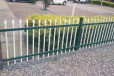 园区锌钢围栏财润丝网供应蓝白色铁管围栏可根据要求定做
