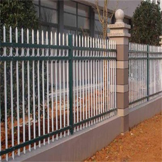 小区围墙用锌钢护栏财润丝网供应阳台护栏可根据要求定做