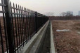 园区加强型护栏财润丝网供应喷漆锌钢栅栏使用年限长