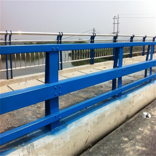 赣州桥梁两侧防撞护栏多种规格供应
