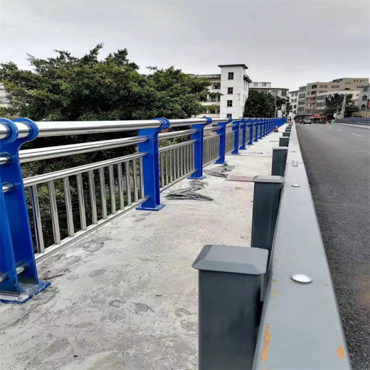 阿里地区桥梁不锈钢护栏承接各种工程单