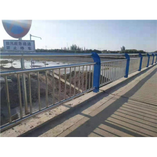 新疆吐鲁番桥梁人行道护栏优选原材料