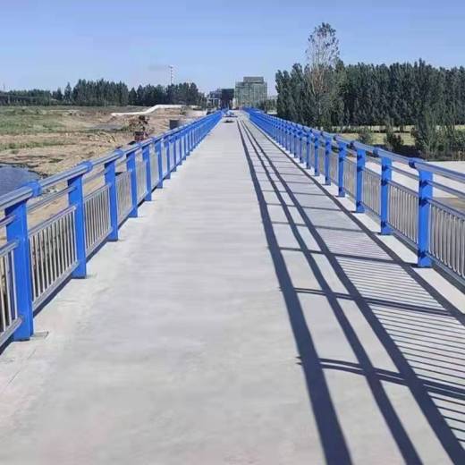 西藏日喀则不锈钢碳素钢复合管桥梁护栏碳素钢复合管护栏