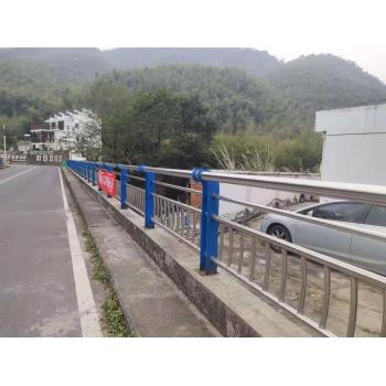 广东河源桥梁钢护栏精工打造