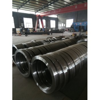 章丘鍛造Q345E齒輪/齒輪軸毛坯成品出廠