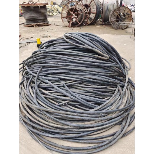 平川区变压器回收回收旧电缆专注回收工作