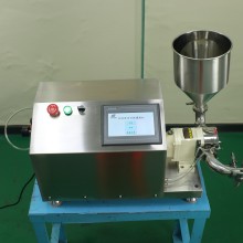 伺服转子泵自动定量灌装机膏体液体酱料三用罐装机转子泵输送