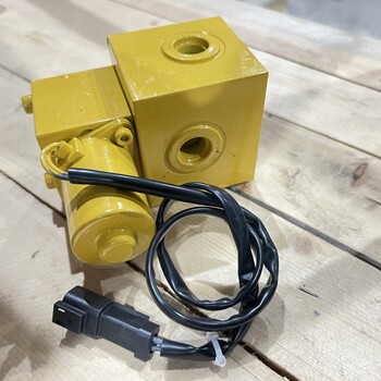 供應(yīng)小松PC1250-7挖掘機(jī)閥門總成209-60-77220