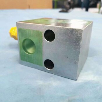 重慶供應(yīng)小松PC1250-11挖掘機(jī)閥總成21N-60-37700