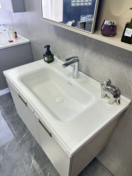 浴室柜排名/帕特爾1101浴室柜/廠家/聯(lián)系方式