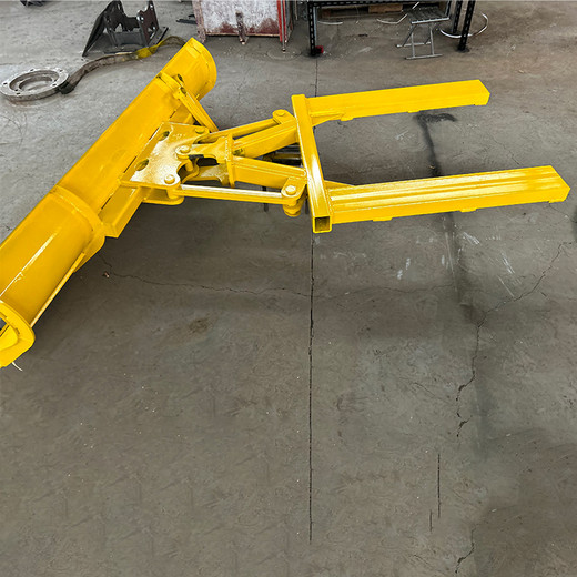 寶山清雪設(shè)備廠家掃雪機是大排名