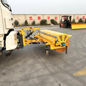 武夷山清雪機(jī)器設(shè)備叉車(chē)推雪鏟廠家電話