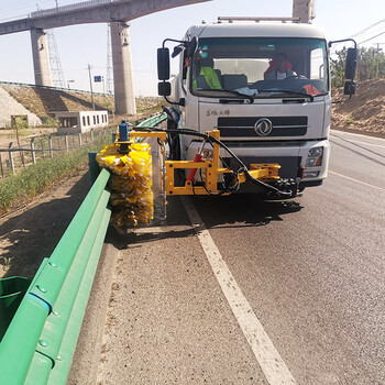 马路护栏清洗车广州道路护栏厂家现机货源充足