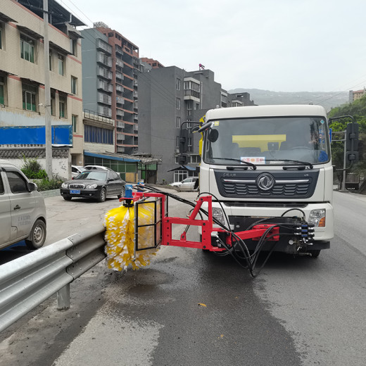 道路护栏清洁车重庆南川区护栏清洗机工作原理