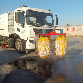 護(hù)欄清潔車護(hù)欄智能清洗機(jī)廠家直供