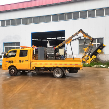 重慶大渡口道路隔離帶綠籬修剪機