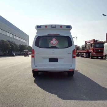 天津河东救护车转运-转运型救护车多少钱-可24小时预约