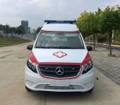 江苏扬州非救护病人转运车-私人救护车长途转运-随车医护人员